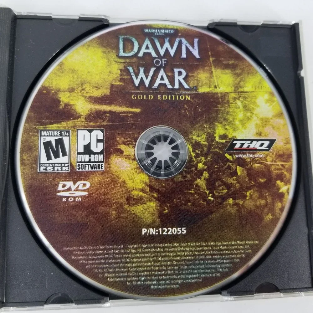 Warhammer 40K 40,000 Dawn of War Gold Edition Windows PC DVD CD Rom Game Fantasy